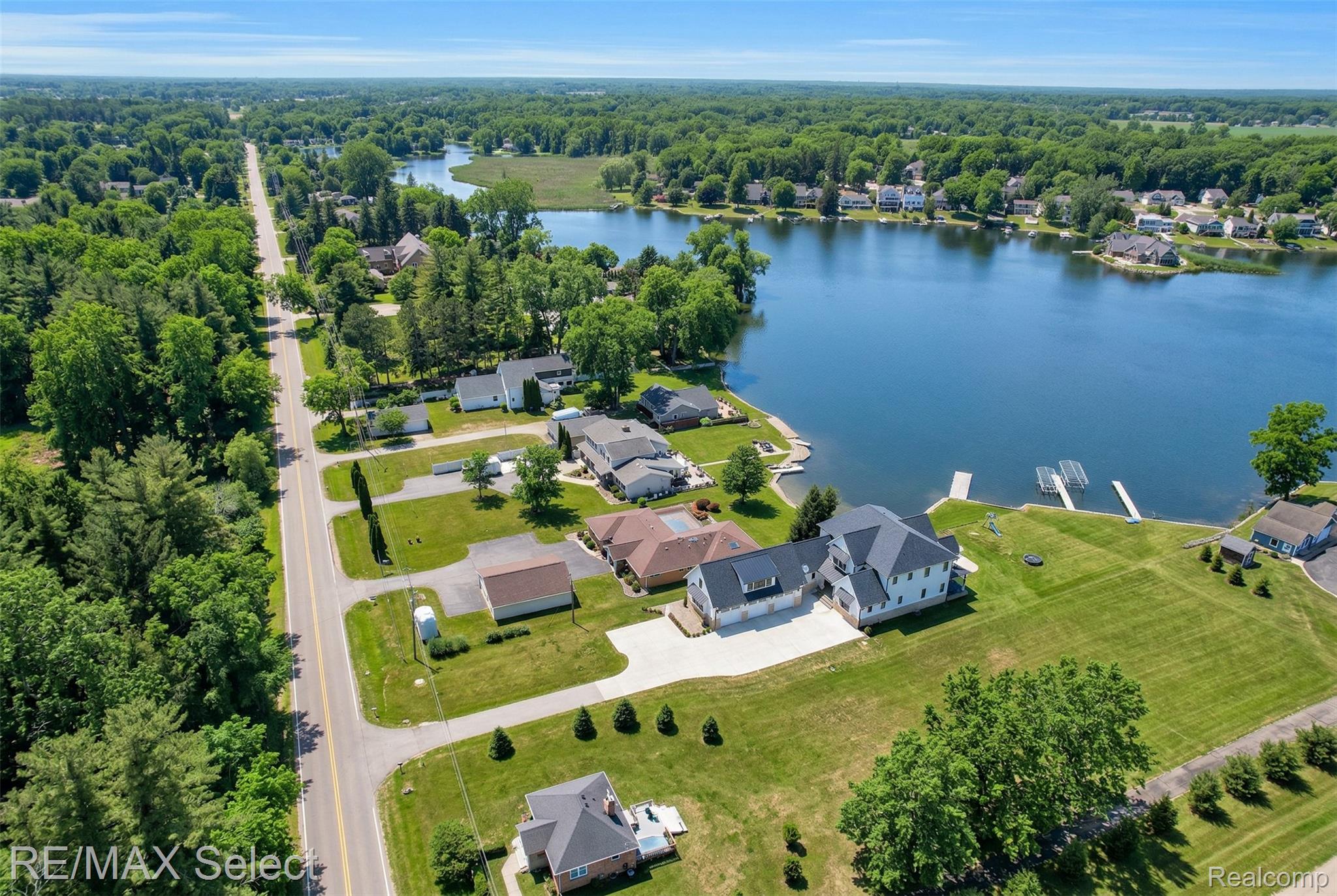 2208 Grove Park Road