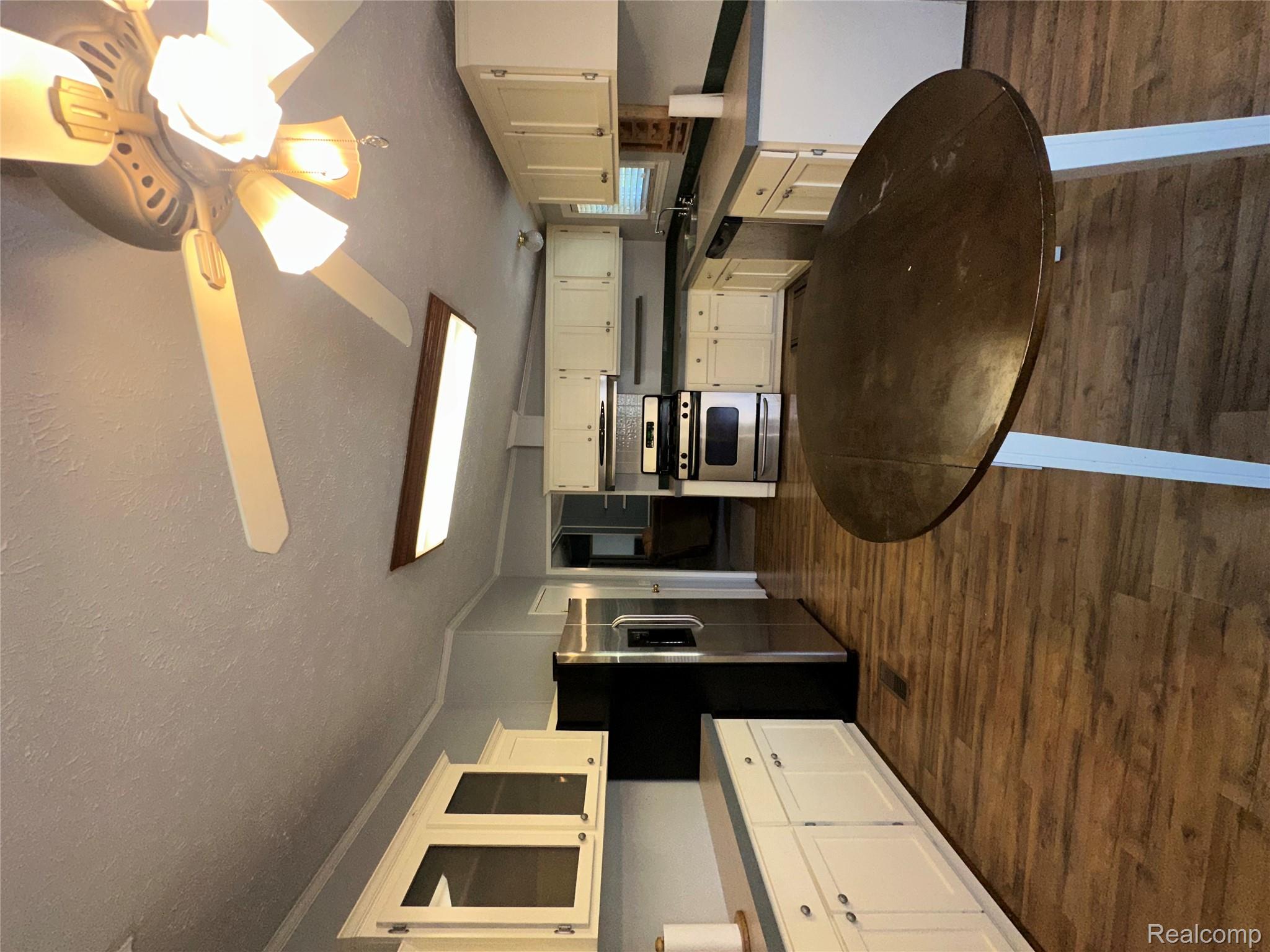 Marlette City, Michigan 48453, United States, 3 Bedrooms Bedrooms, ,2 BathroomsBathrooms,Residential,Coming Soon,171238