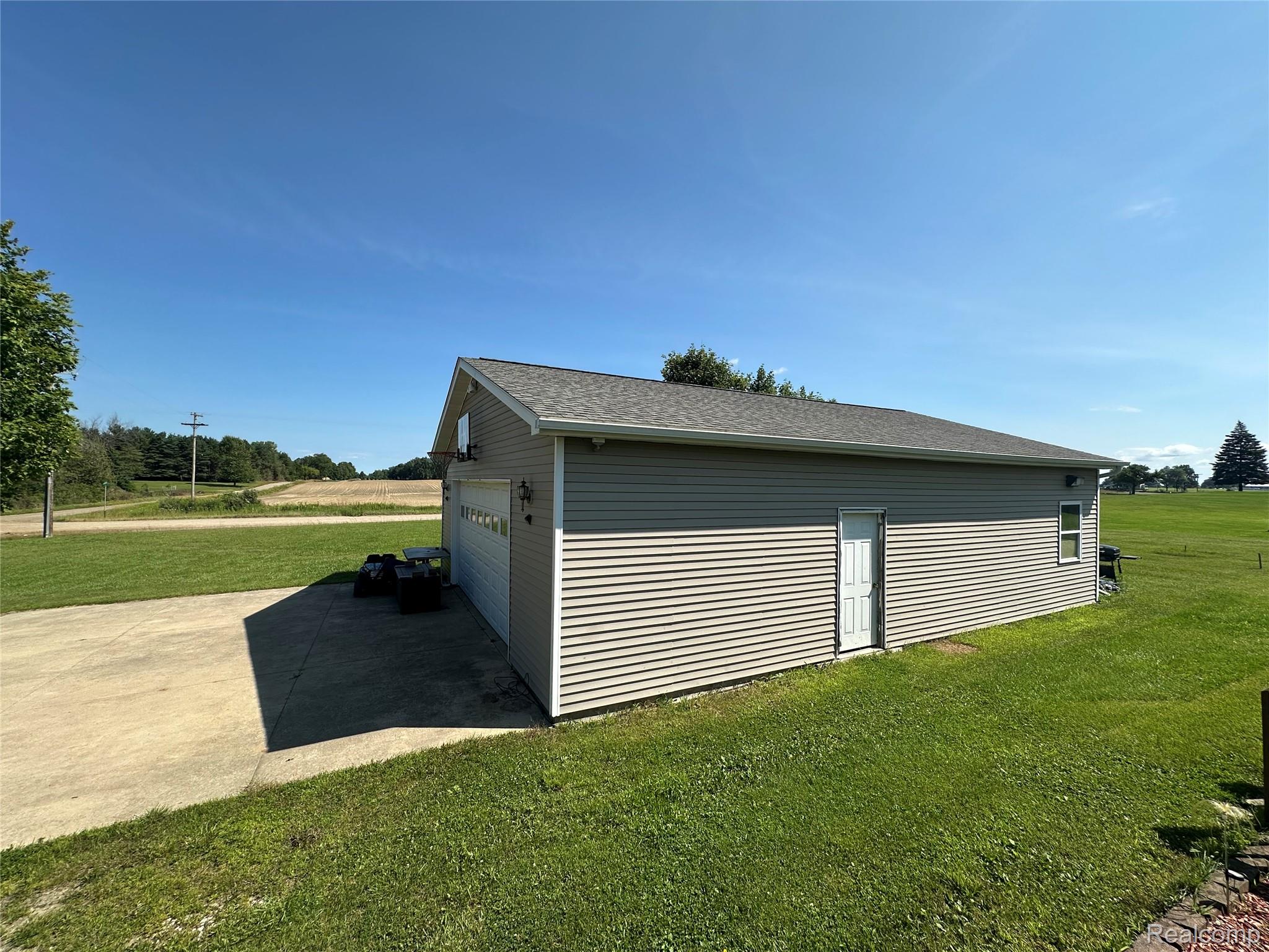 Marlette City, Michigan 48453, United States, 3 Bedrooms Bedrooms, ,2 BathroomsBathrooms,Residential,Coming Soon,171238