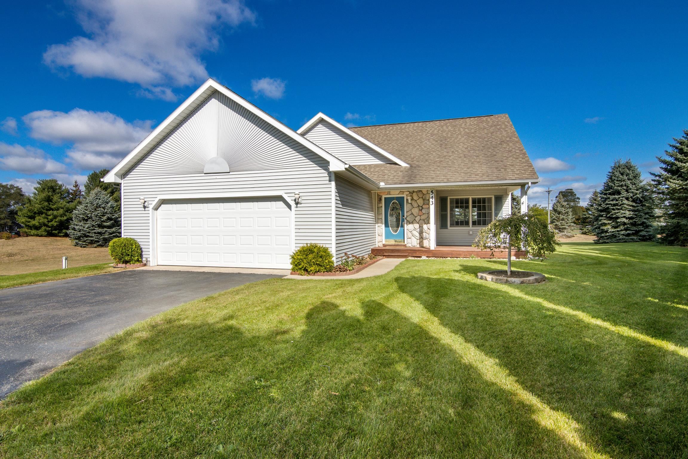 543 South Creek Court