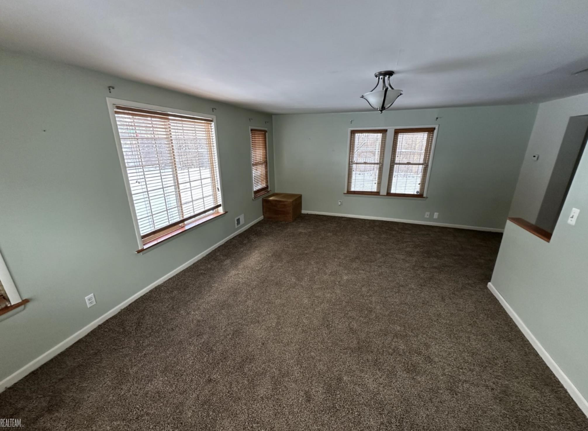 20550 Vermander Avenue