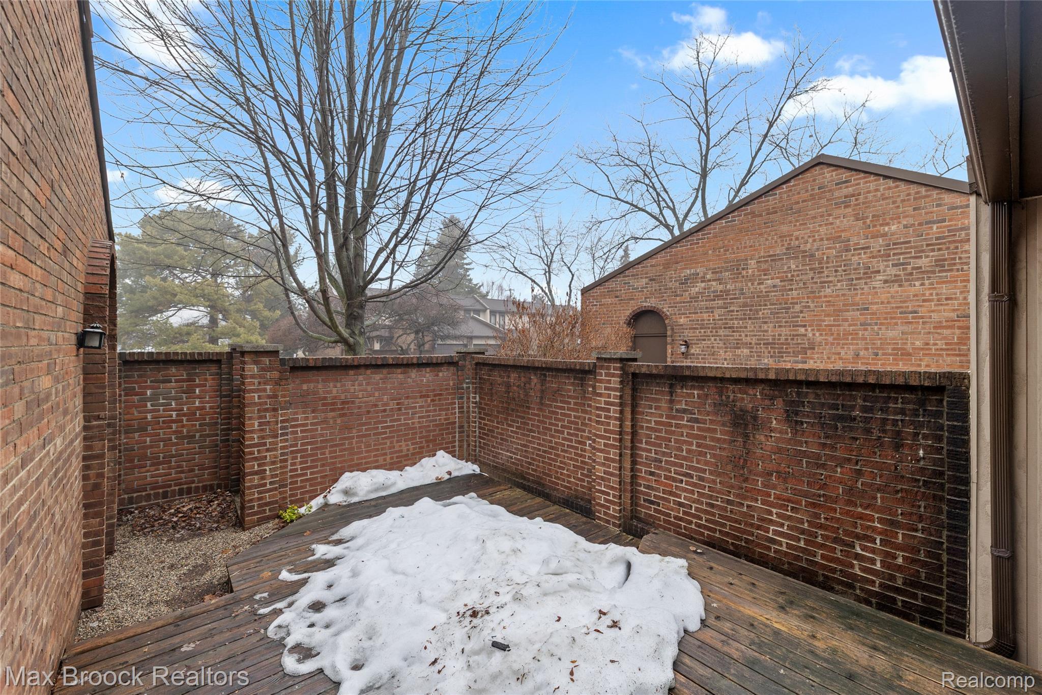 1215 Kirts Boulevard C