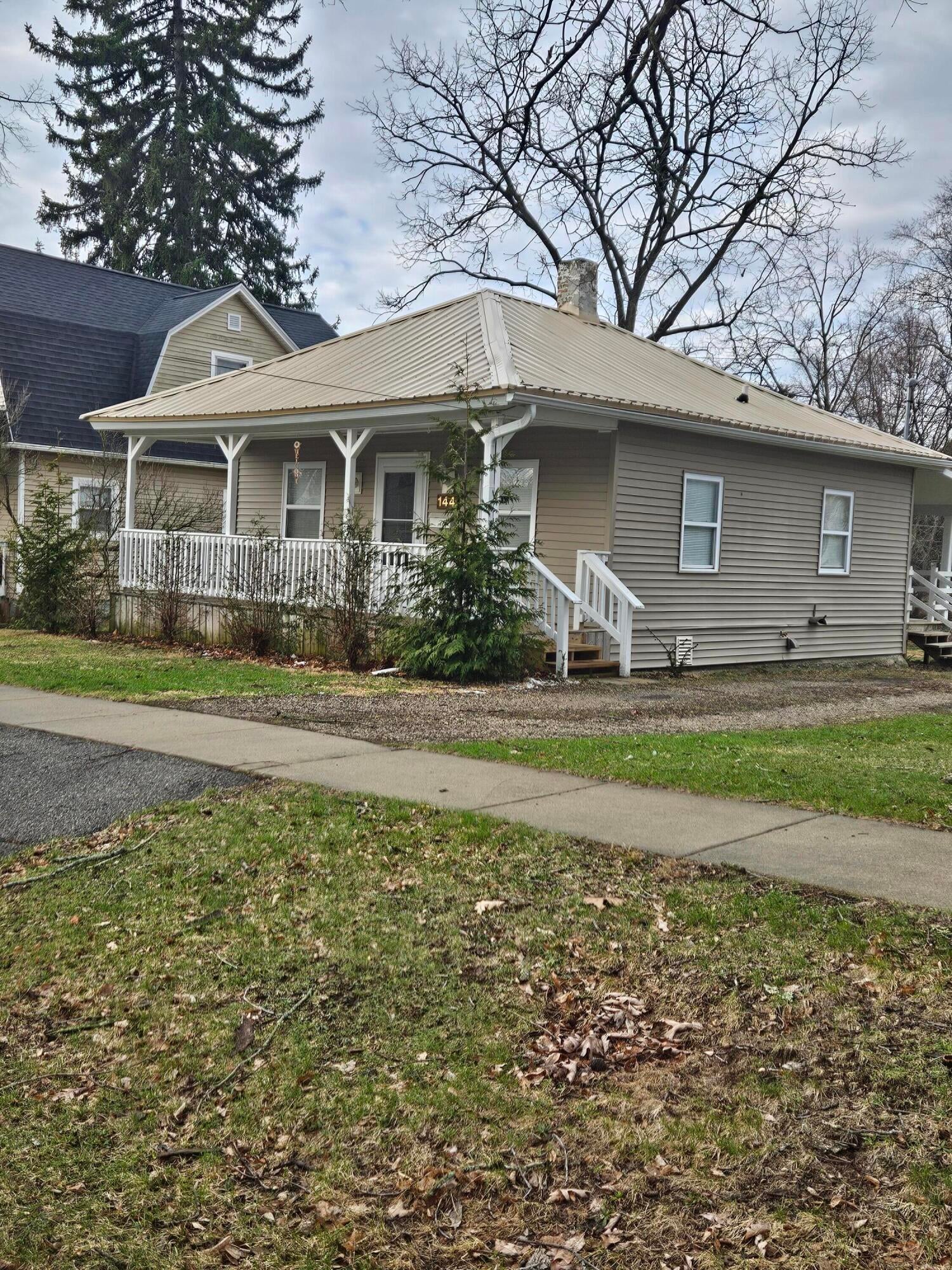 144 S Manning Street