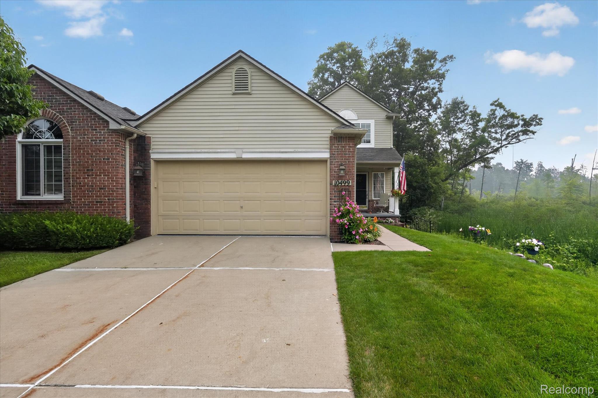 10499 Viewtop Court