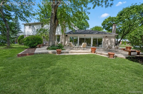 Tiny photo for 4855 Thorntree Drive, West Bloomfield Charter Township, MI 48322 (MLS # 20261064461)