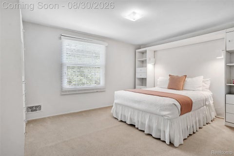 Tiny photo for 4855 Thorntree Drive, West Bloomfield Charter Township, MI 48322 (MLS # 20261064461)