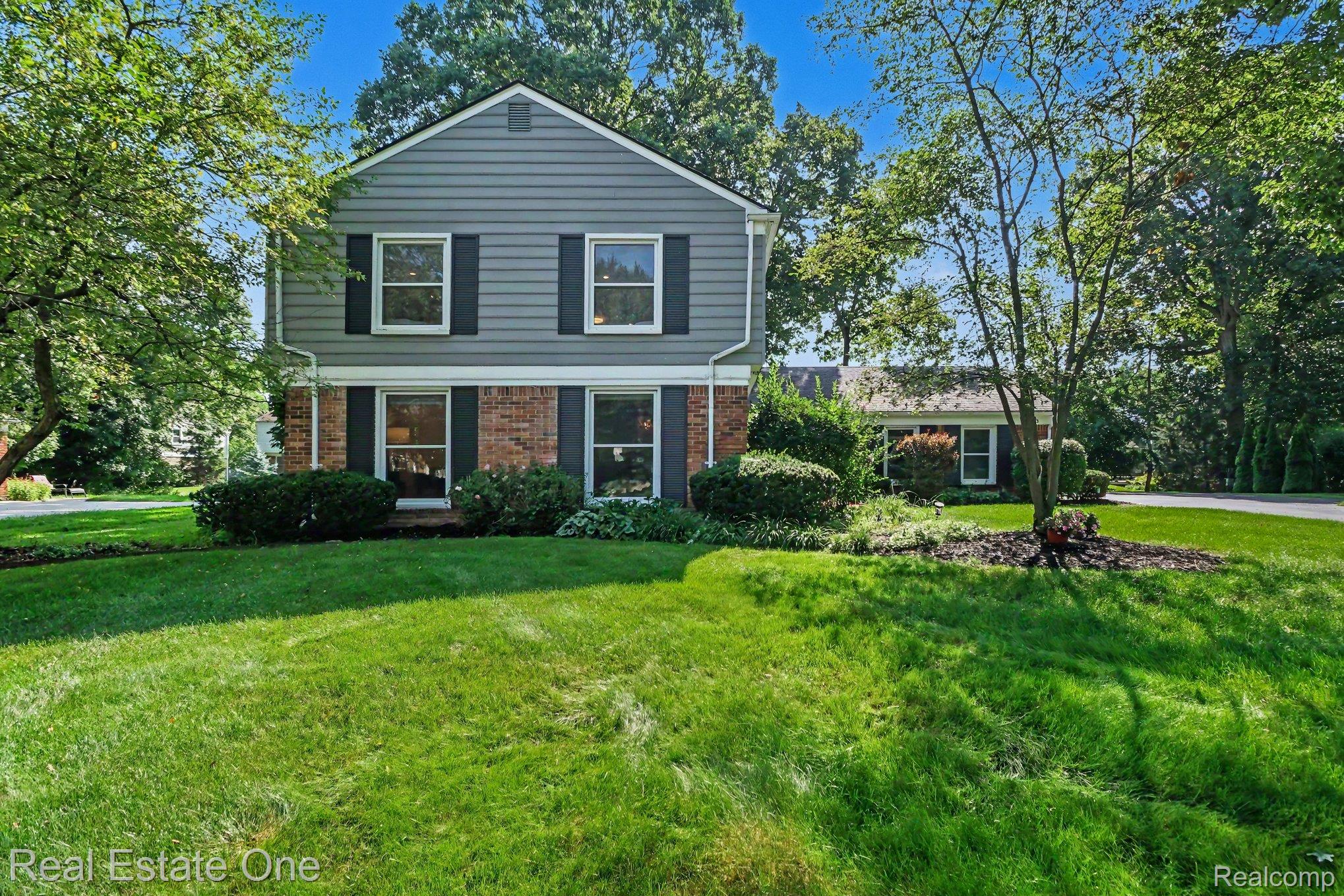 5963 Barnstable Court