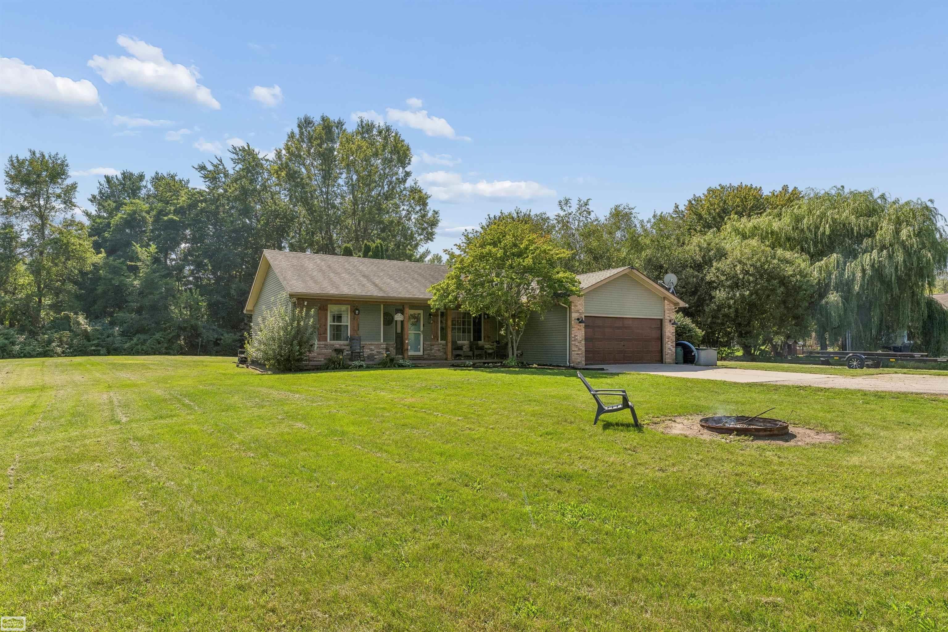 5765 Roberts Road