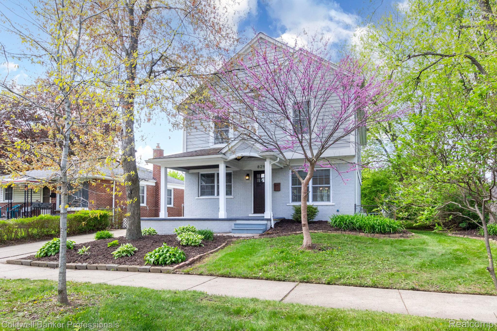 829 N Dorchester Avenue