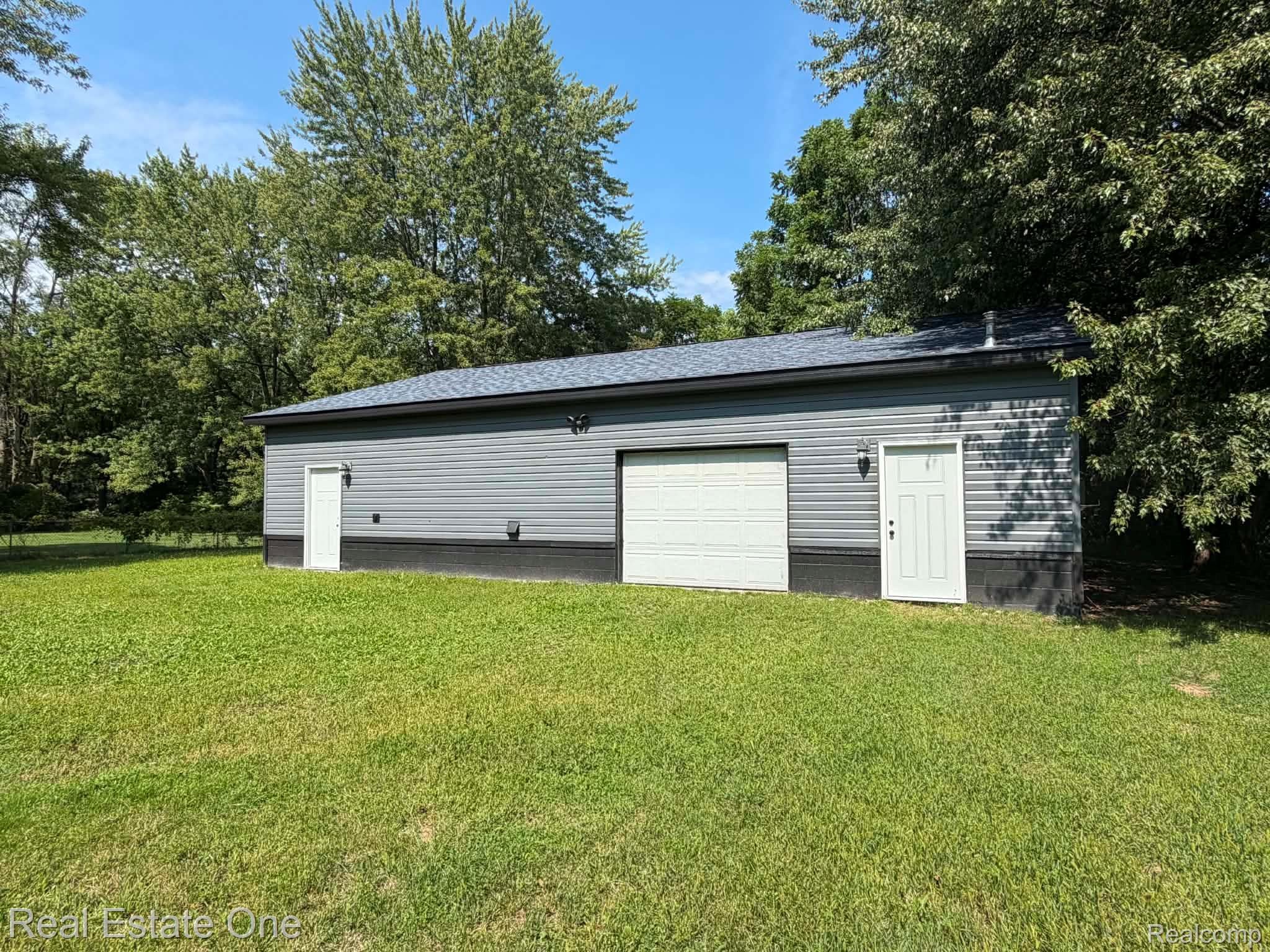 5055 Lapeer Road