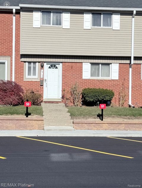 29156 Manchester Street Westland City MI 48185