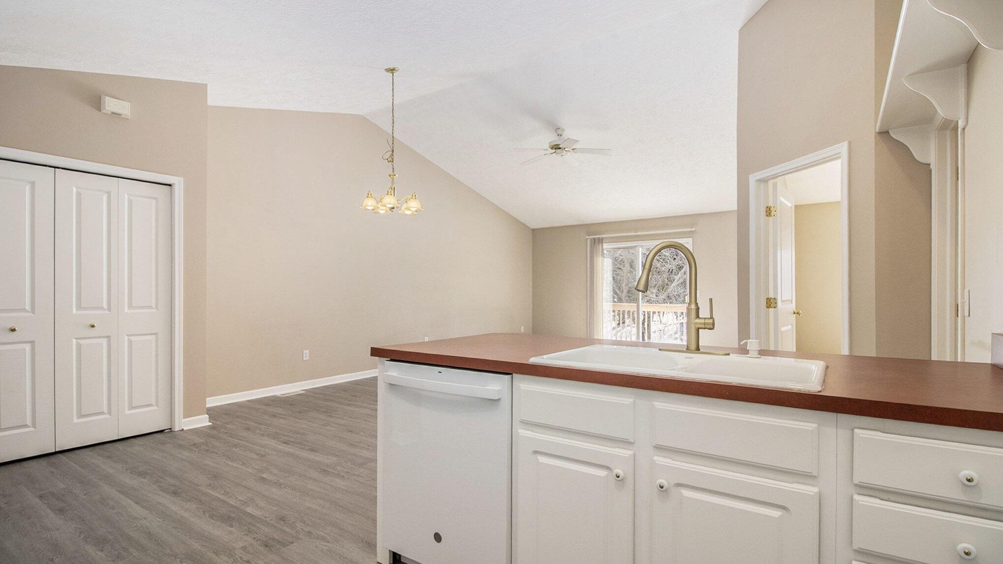 7559 Navajo Valley Drive SW 13