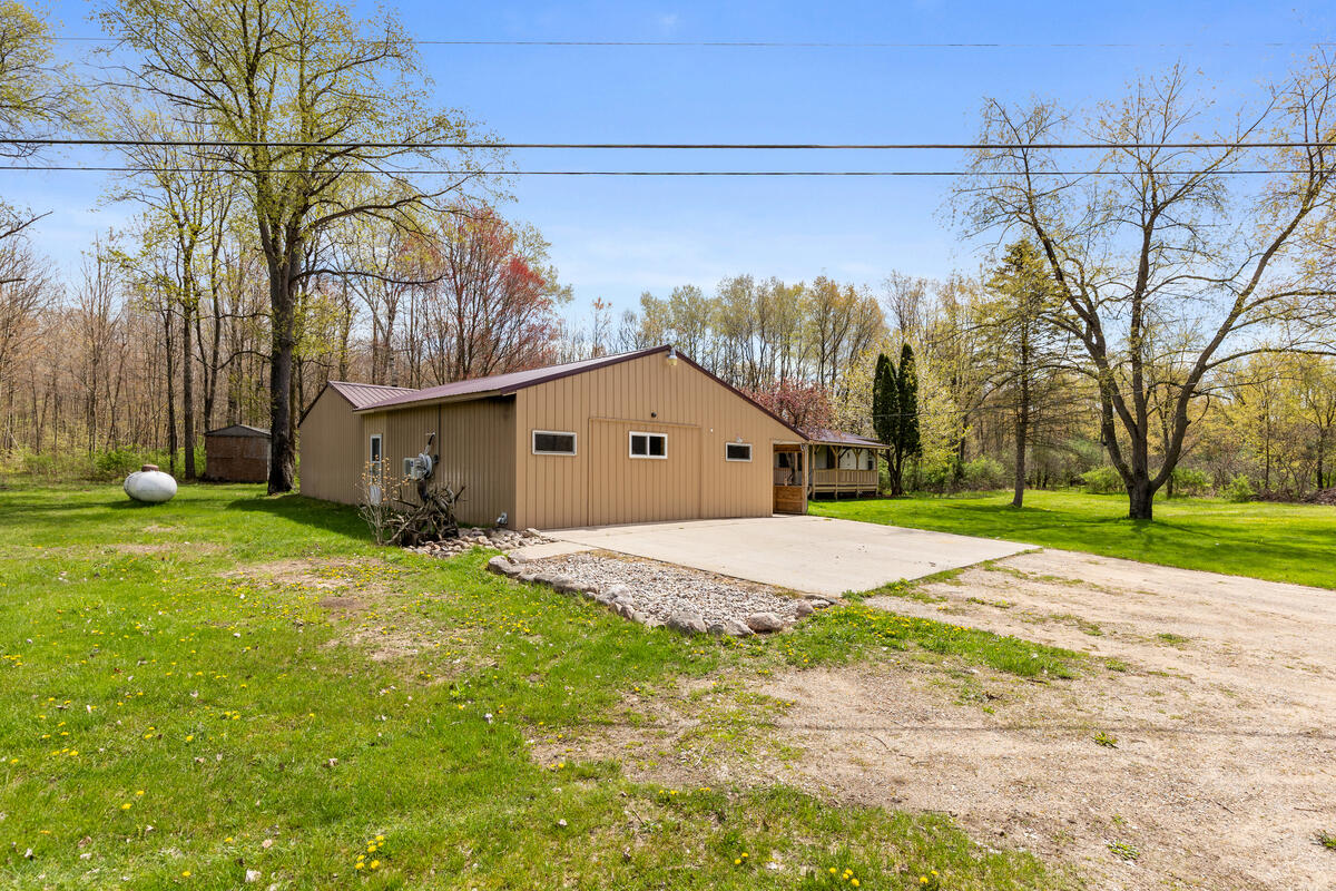 11718 Federal Road