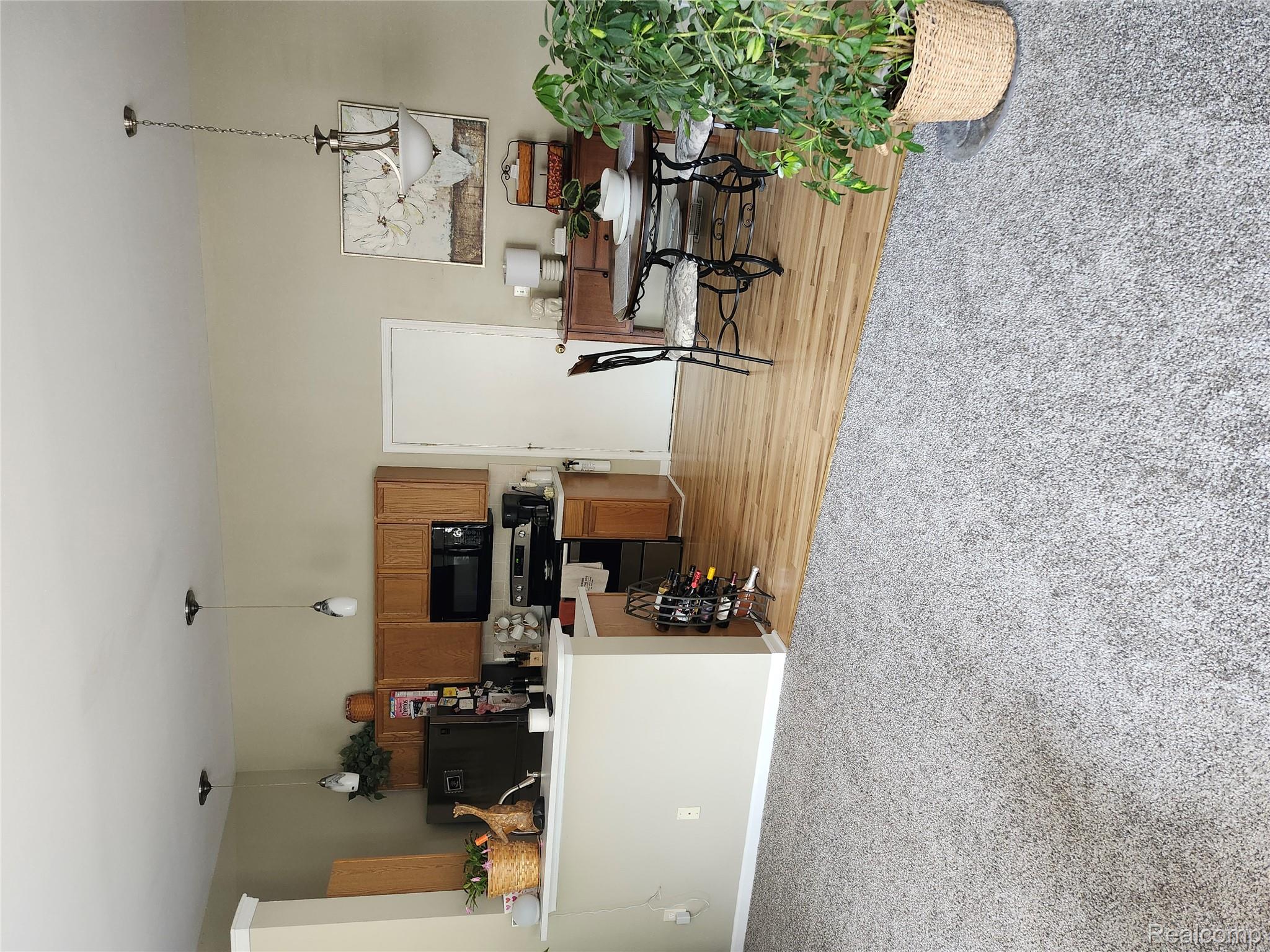 9520 Timber Ridge Drive