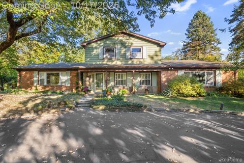 6950 Killarney Drive Troy City MI 48098