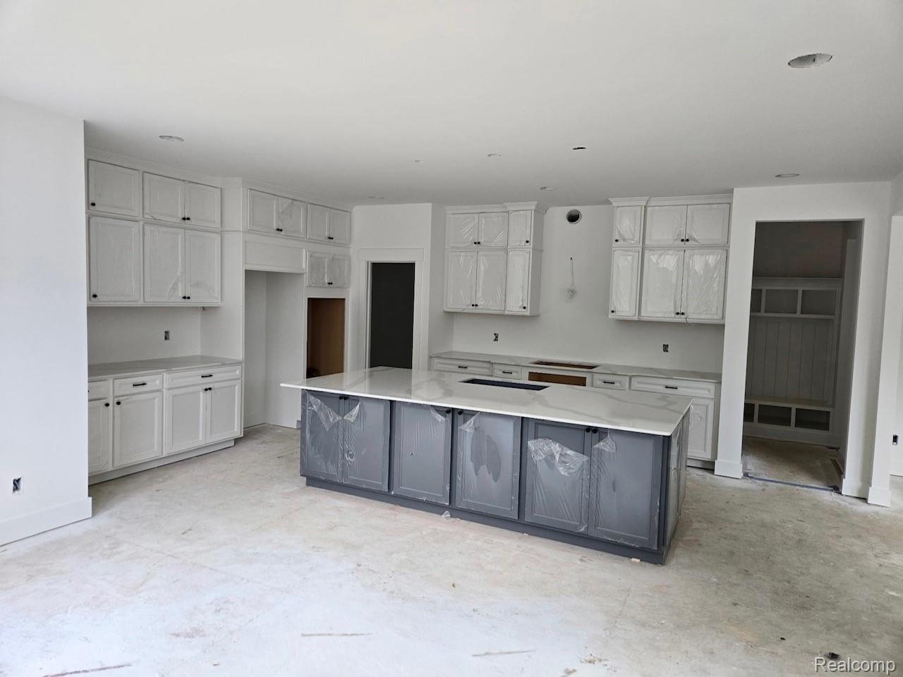 22615 Novi Road