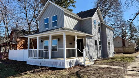 1601 Coleman Avenue Lansing City MI 48910