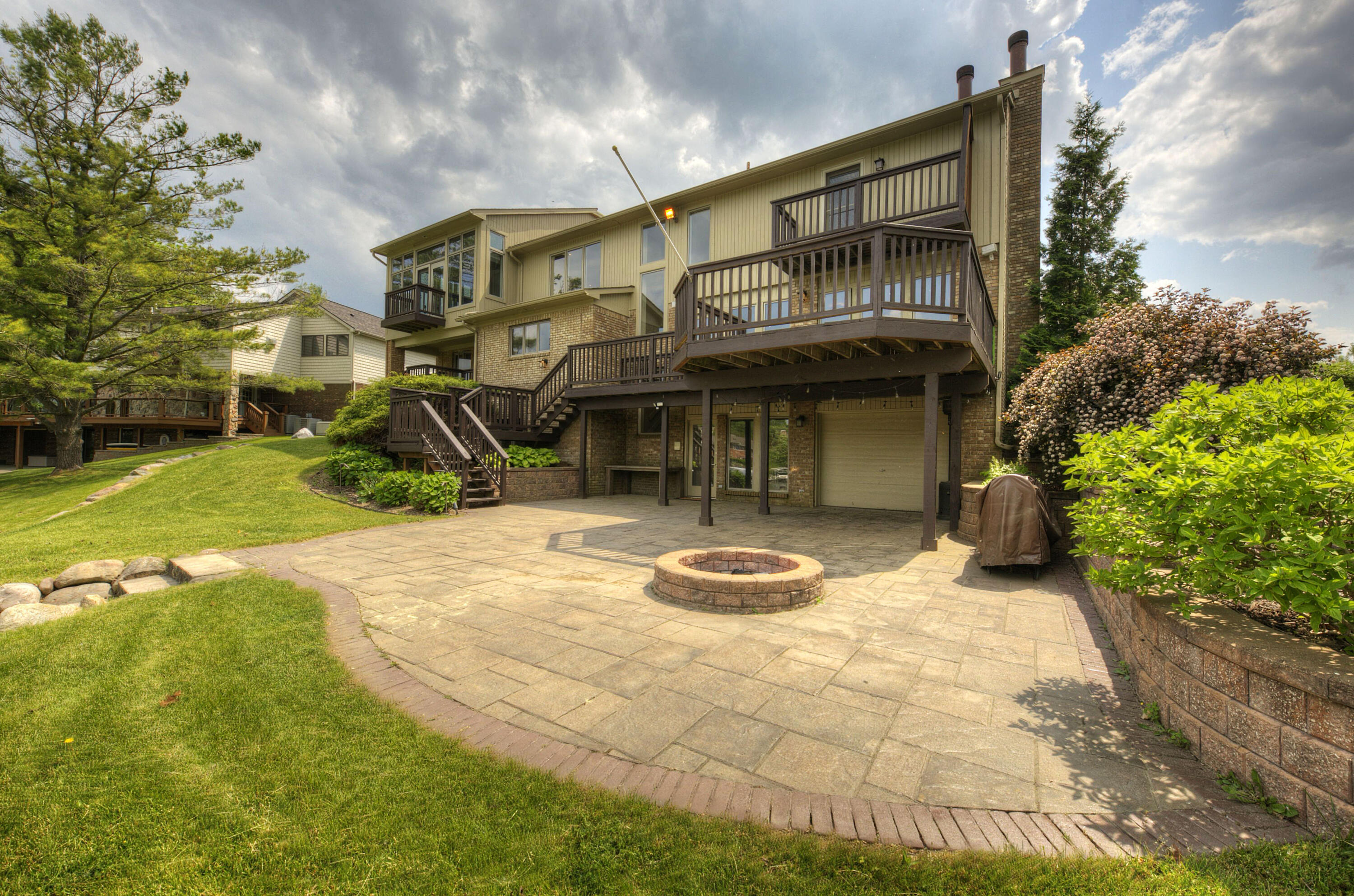 8453 Harbortowne Drive