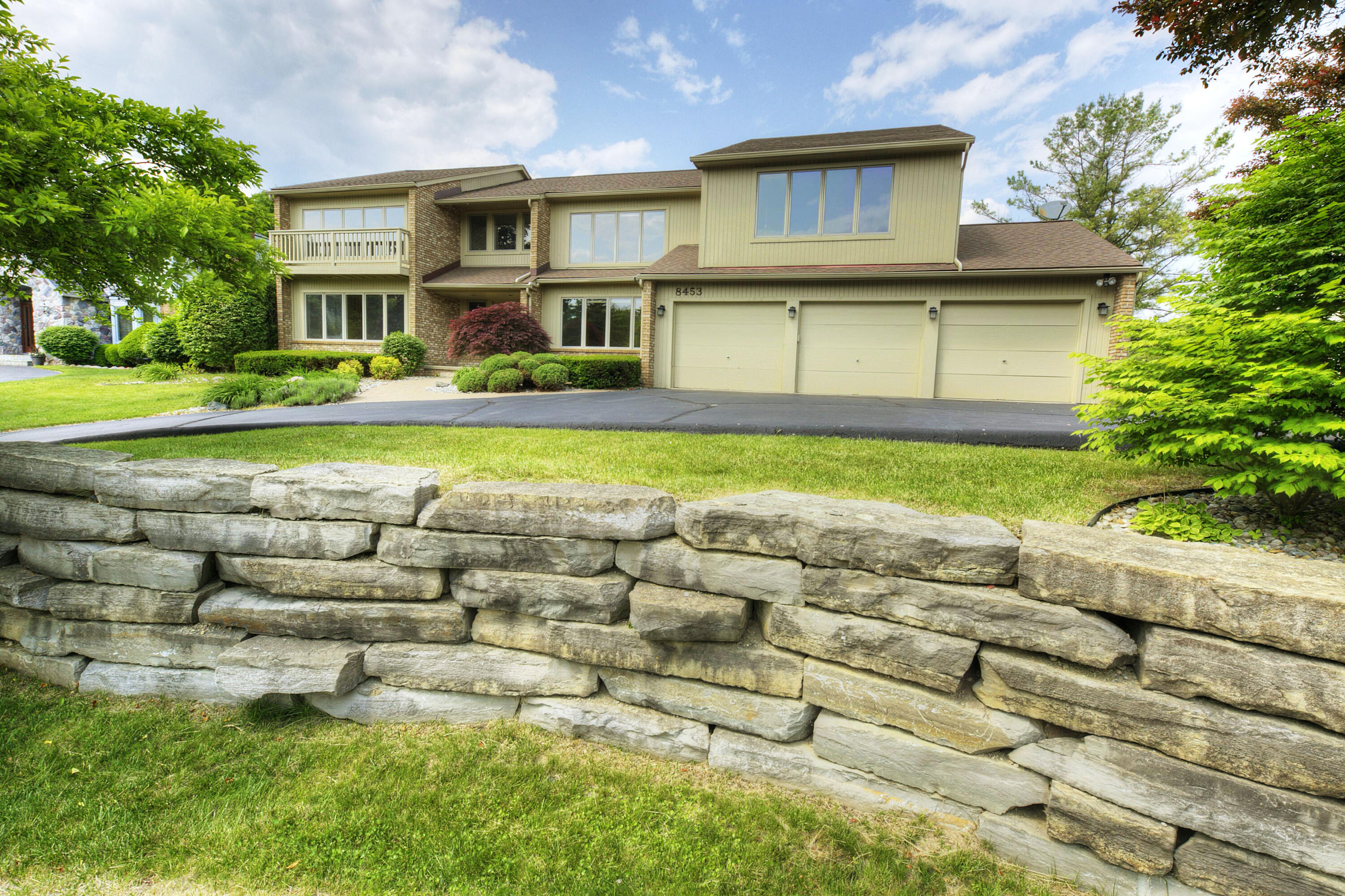 8453 Harbortowne Drive
