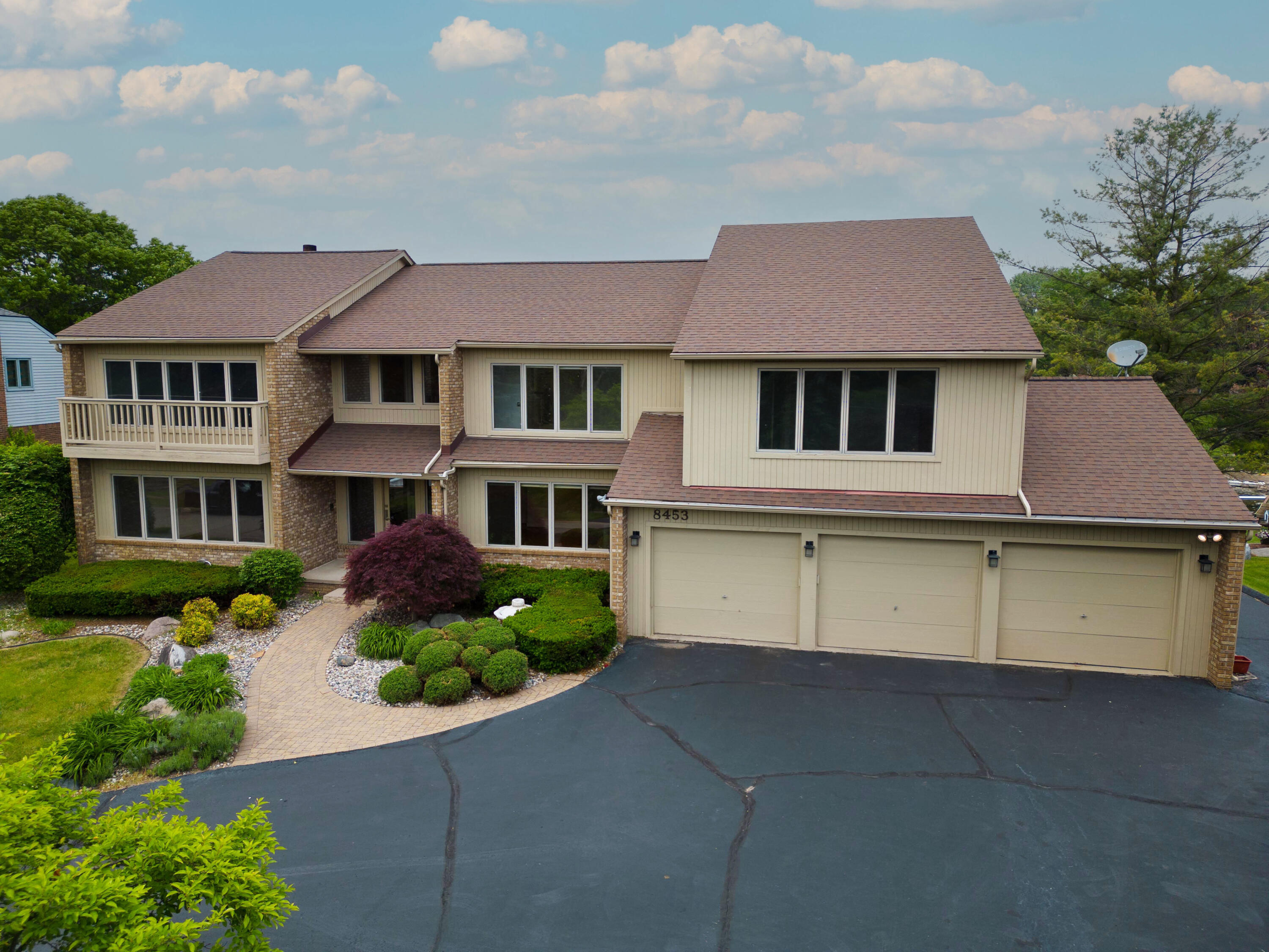 8453 Harbortowne Drive