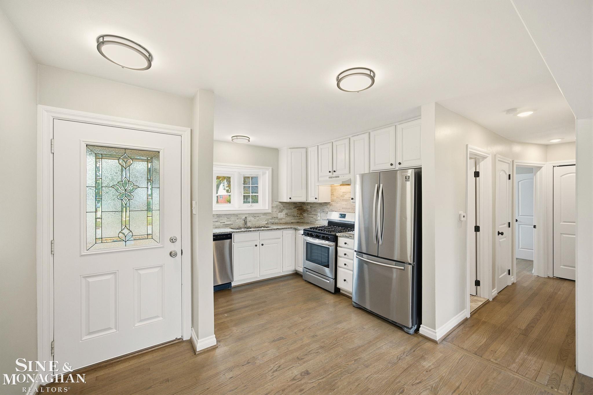 20521 Lancaster Street