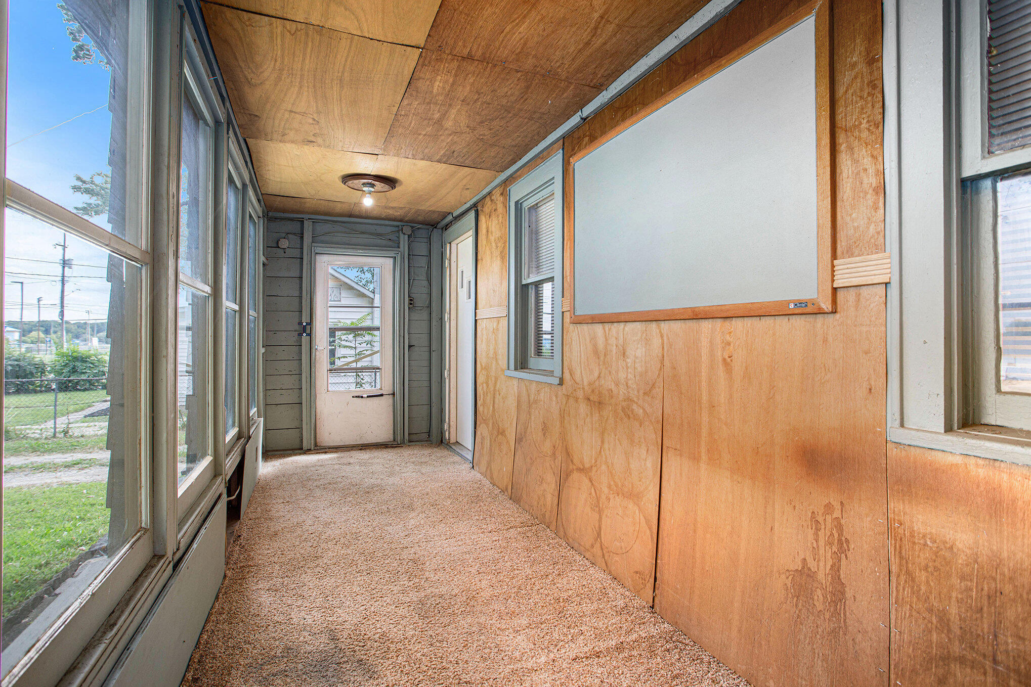 Pennfield Charter Township, Michigan 49017, United States, 2 Bedrooms Bedrooms, ,1 BathroomBathrooms,Residential,Active,203815