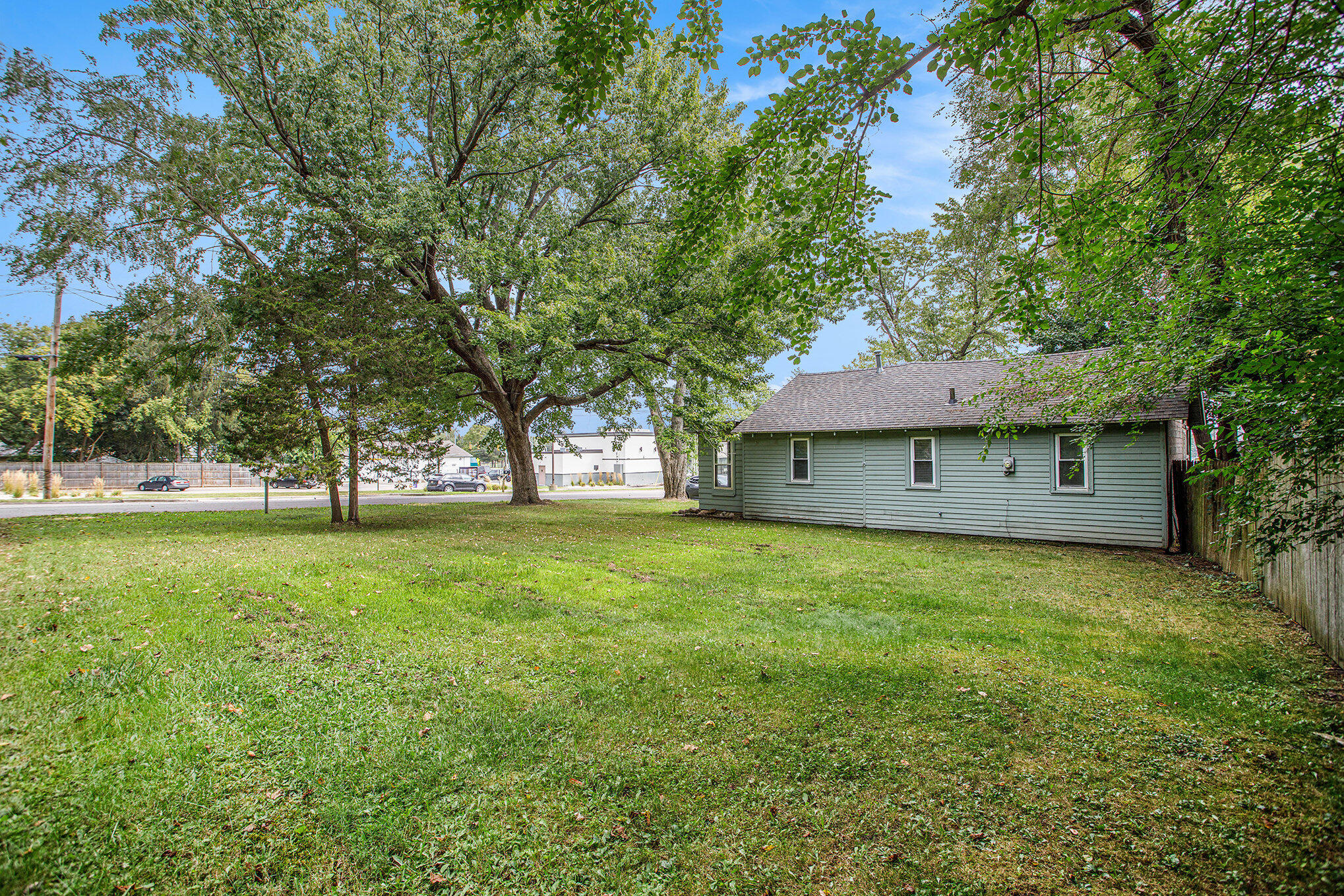 Pennfield Charter Township, Michigan 49017, United States, 2 Bedrooms Bedrooms, ,1 BathroomBathrooms,Residential,Active,203815