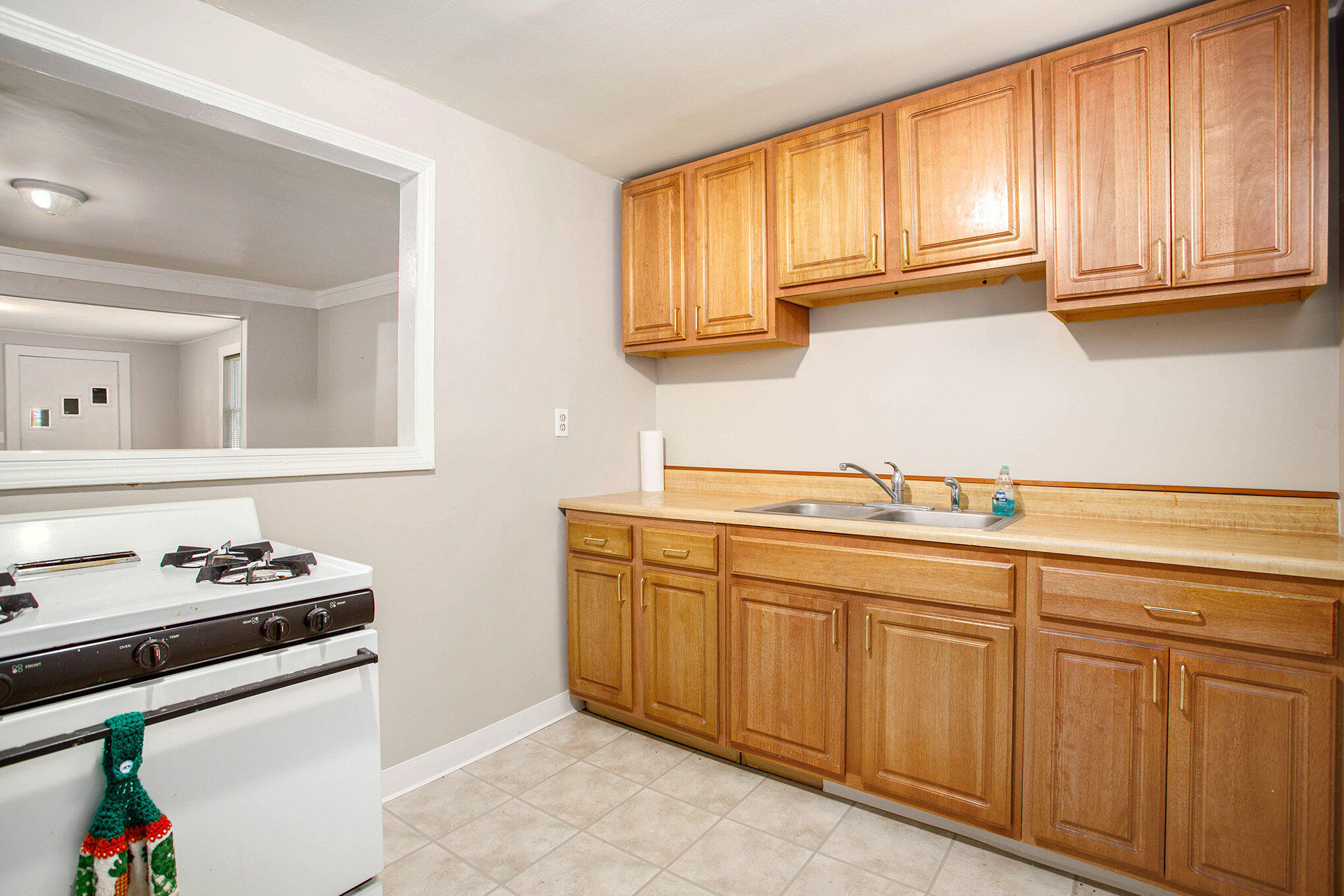 Pennfield Charter Township, Michigan 49017, United States, 2 Bedrooms Bedrooms, ,1 BathroomBathrooms,Residential,Active,203815