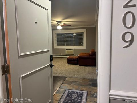 803 PLATE Street 209 Rochester City MI 48307