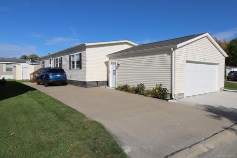 104 Oldbrook Lane Port Huron Charter Township MI 48060