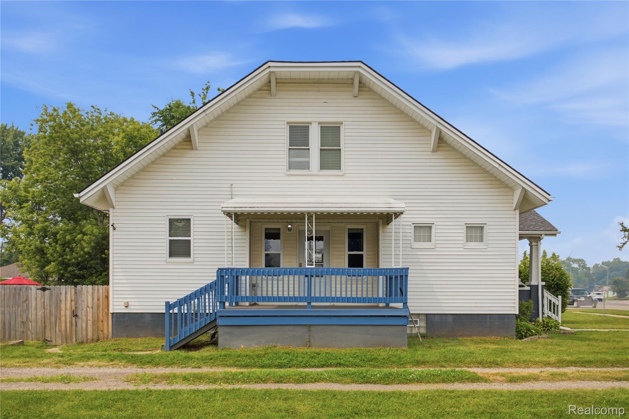 32127 Utica Road