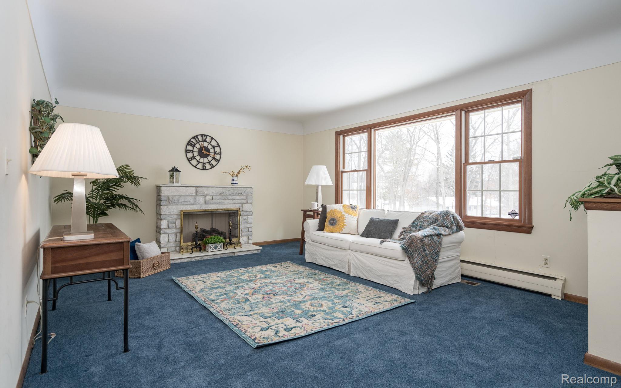 2747 Stoodleigh Drive