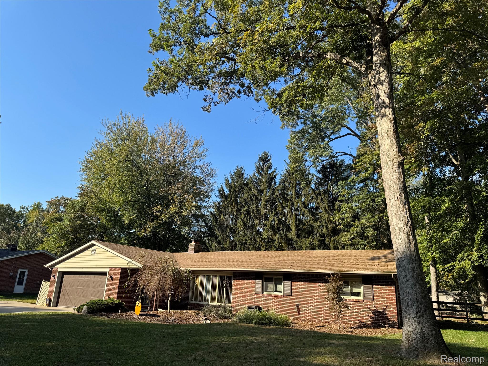 7665 Apache Trail Road