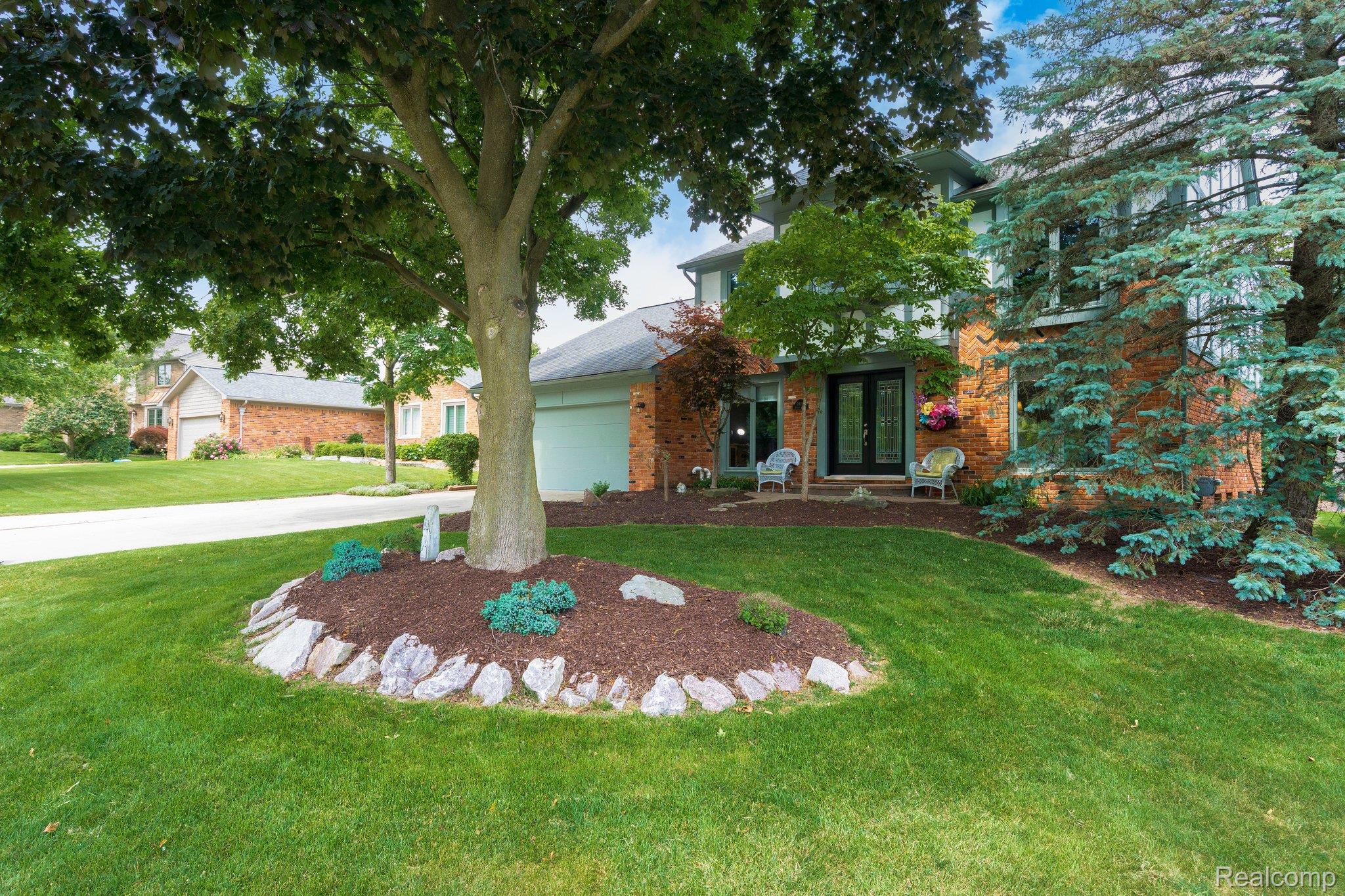 1819 Quincy Drive