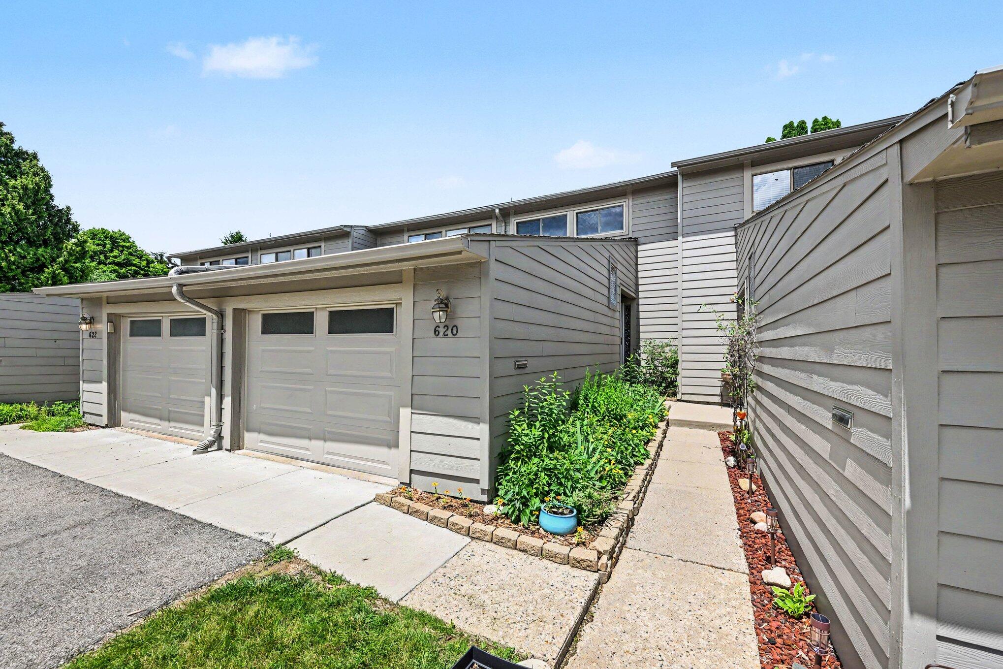 620 Peninsula Court