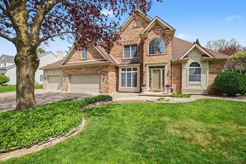 28 Slatestone Drive Saginaw Charter Township MI 48603