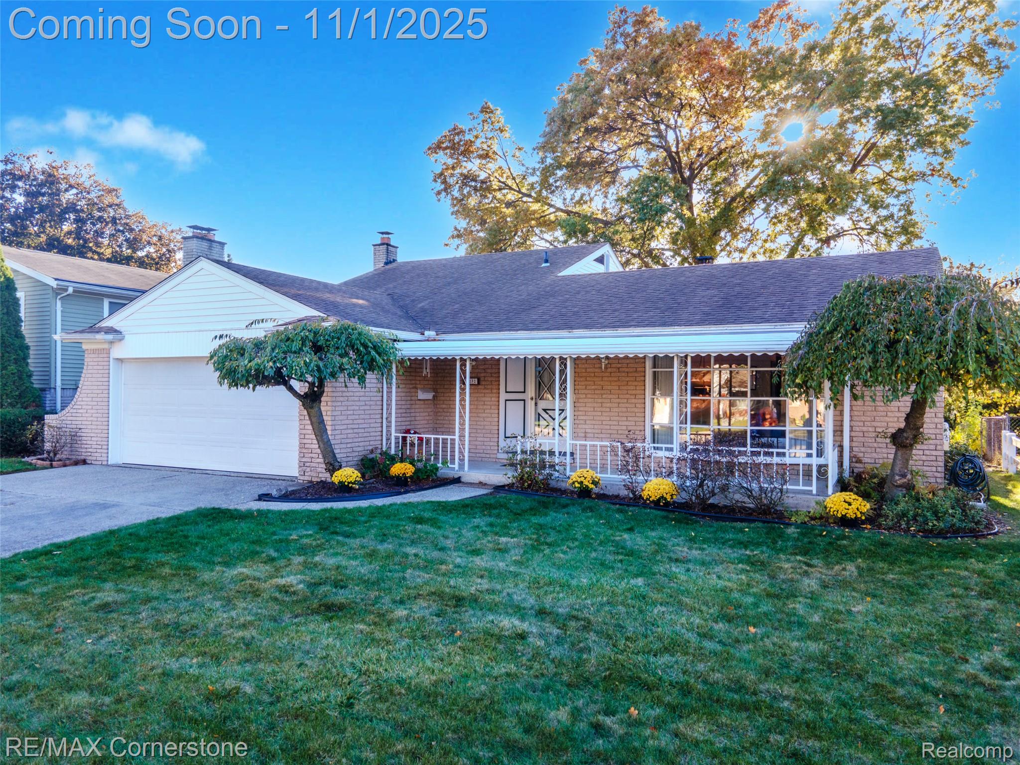 2232 Wilshire Street