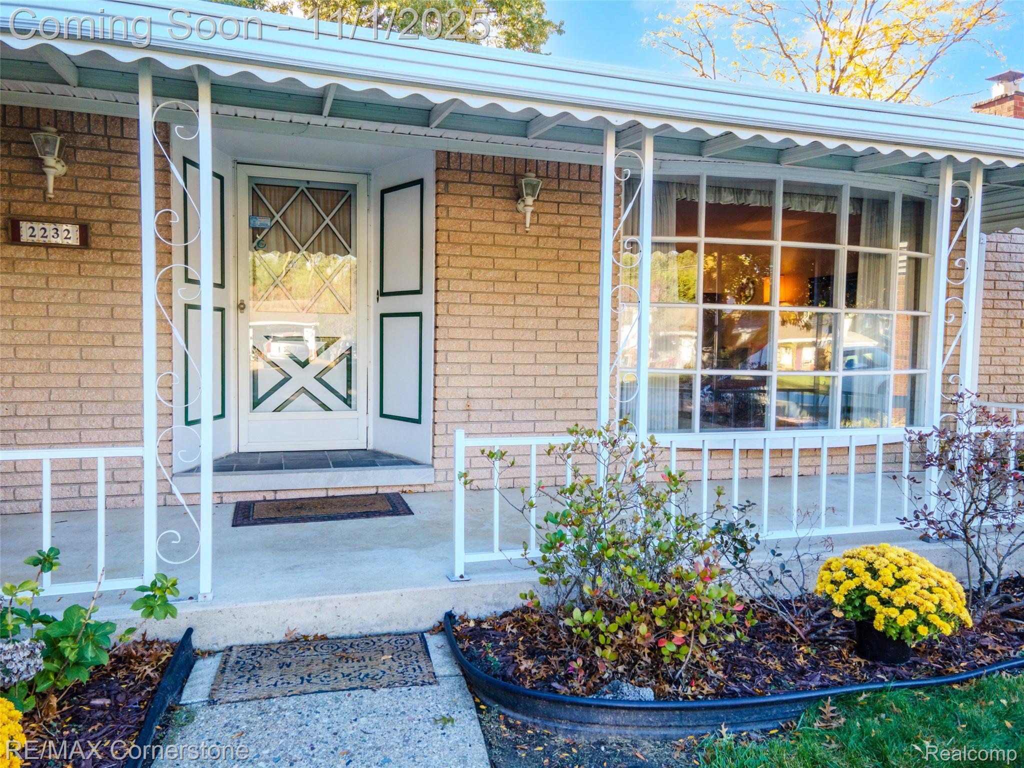 2232 Wilshire Street