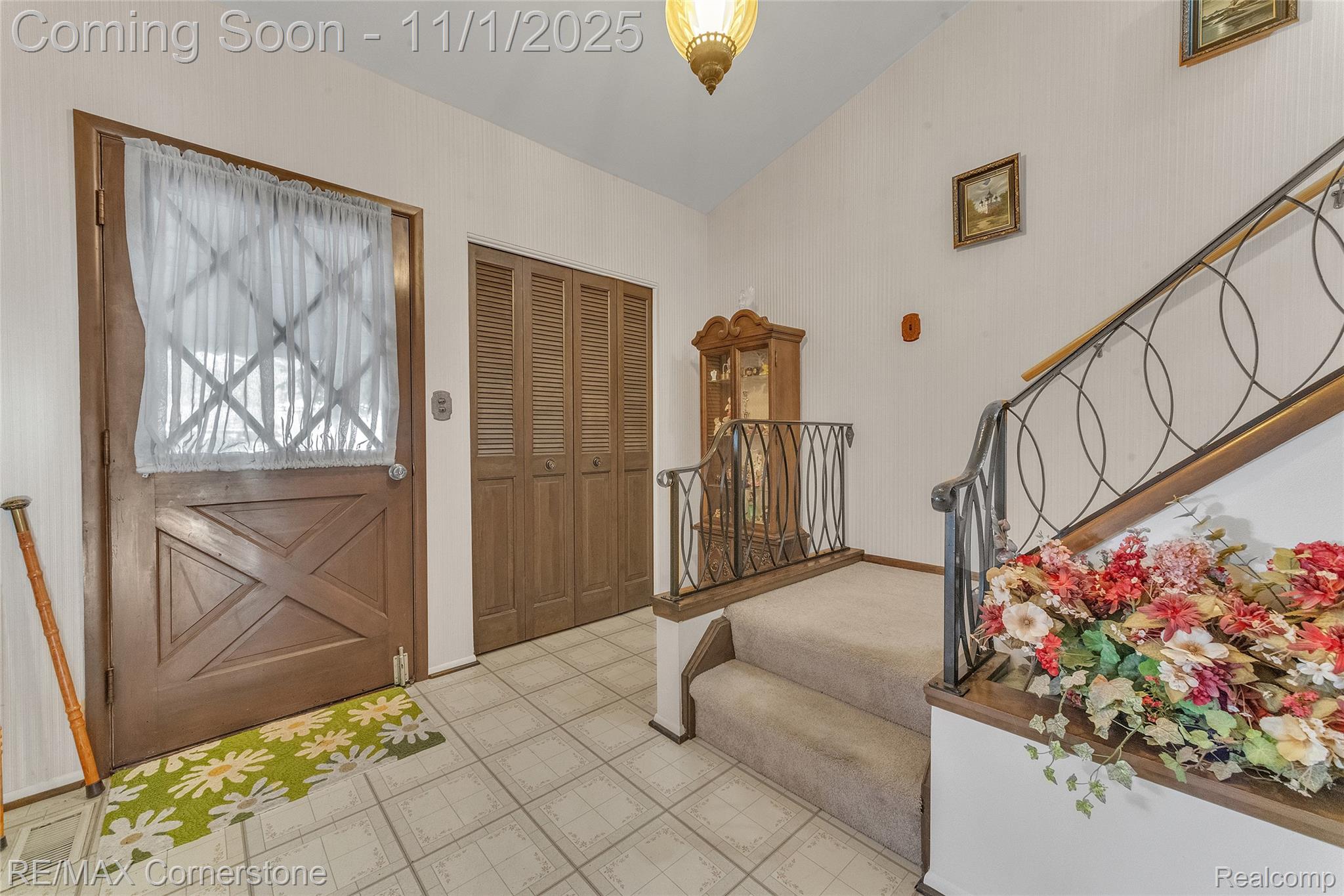 2232 Wilshire Street