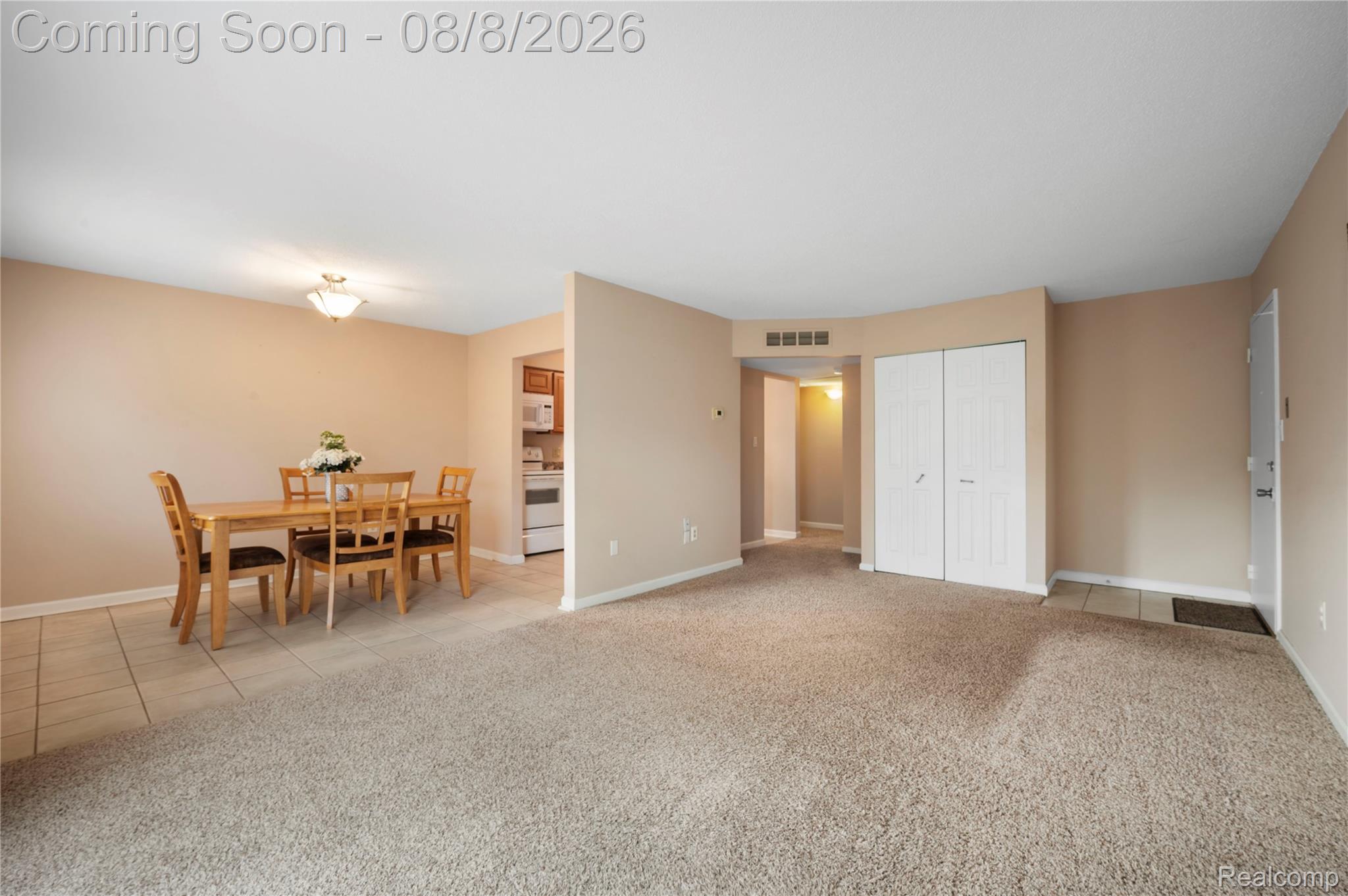 5283 Highland Road 205