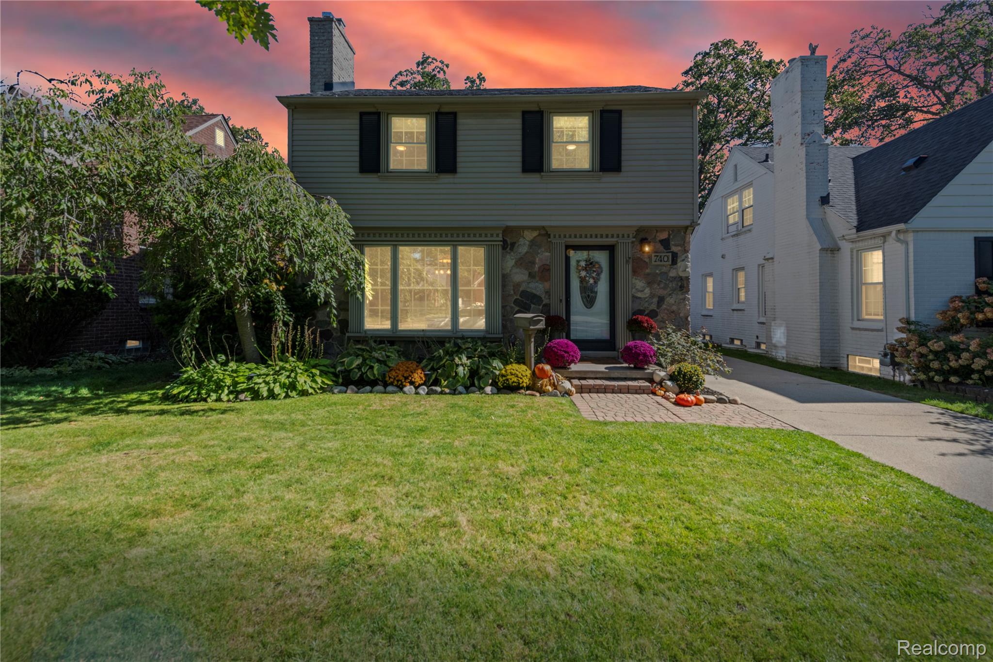 740 N Melborn Street