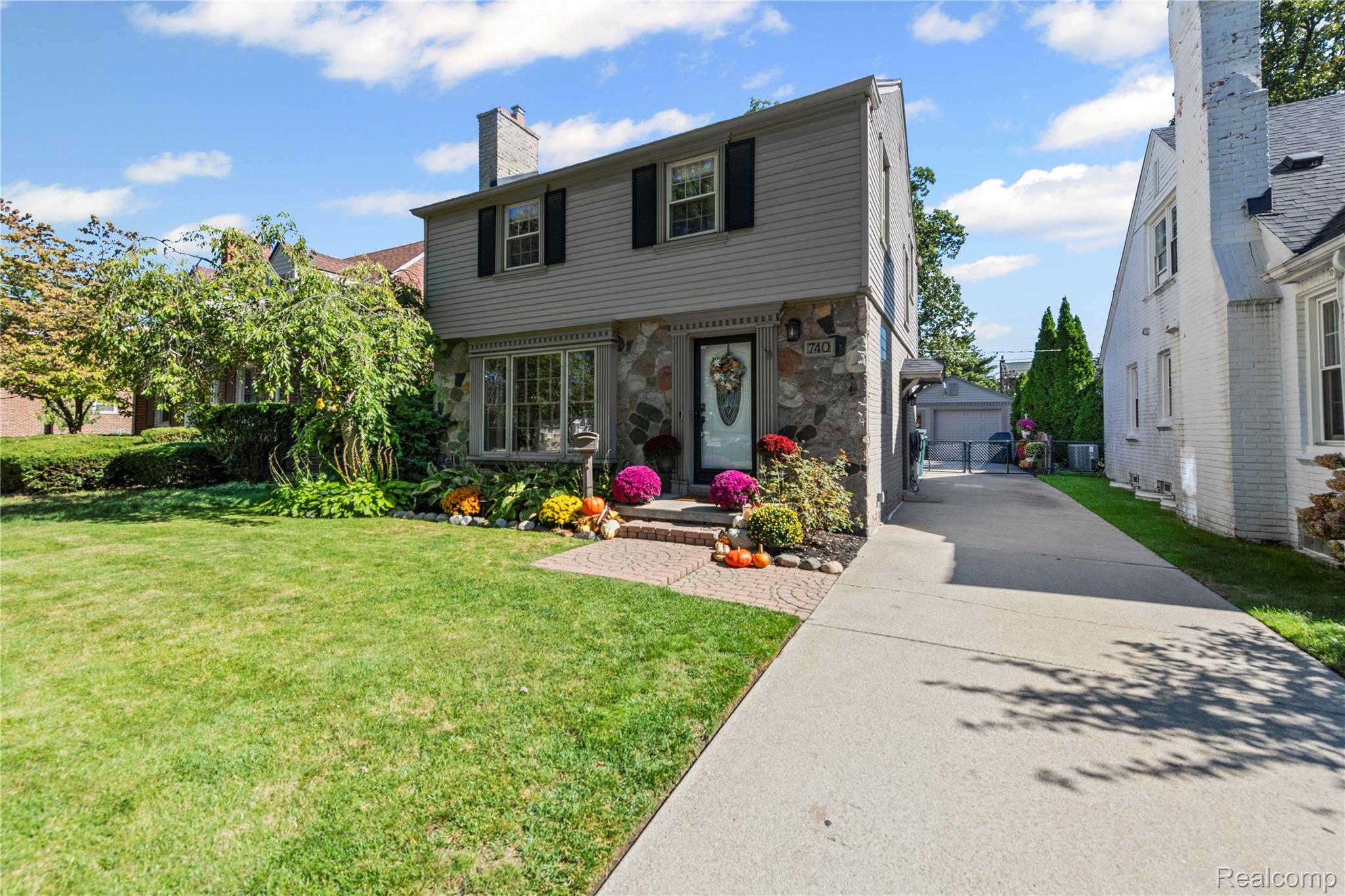 740 N Melborn Street