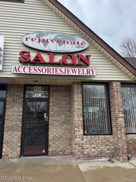 6451 Rochester Rd Troy City MI 48085