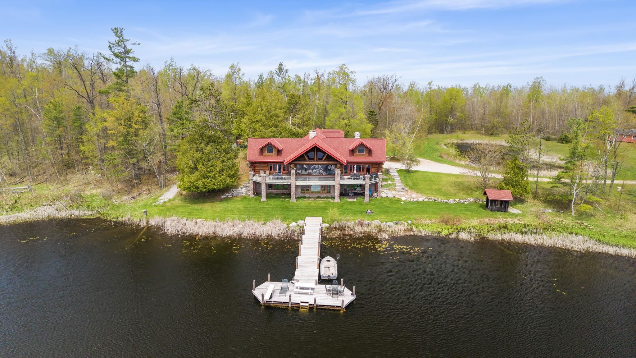 438 W Hill Road