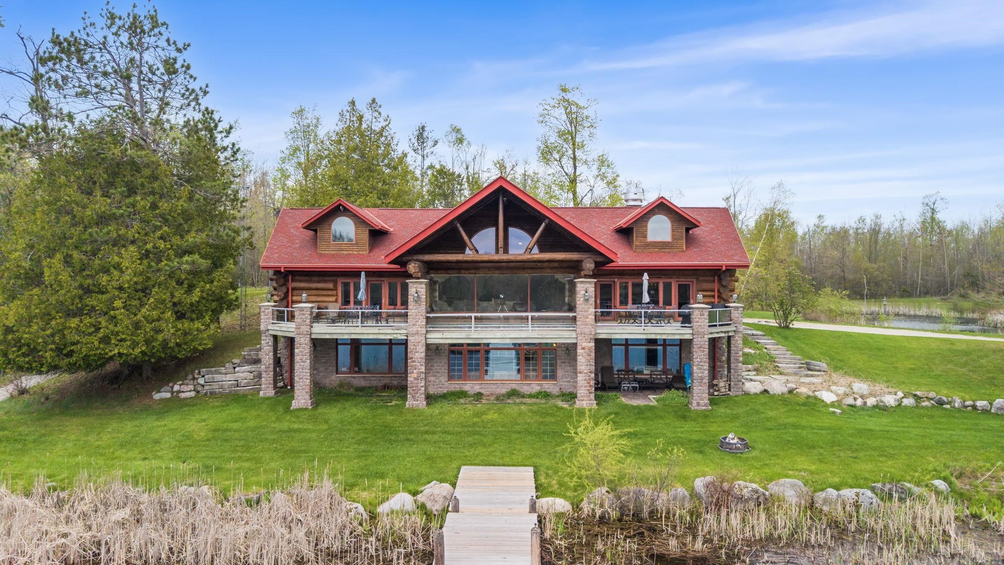 438 W Hill Road