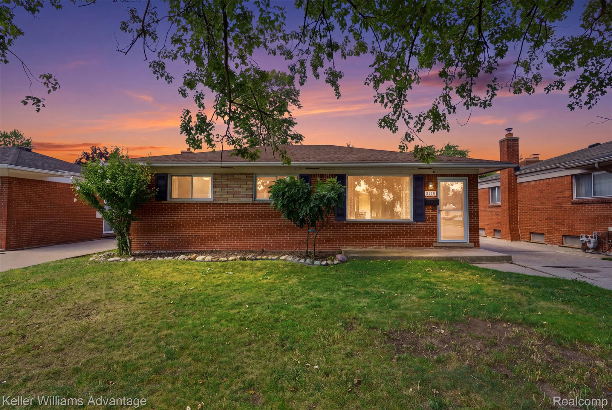 4104 Wall Avenue