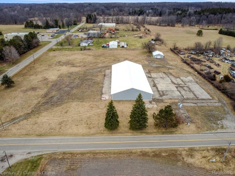 Photo for 1020 E Mosherville Road