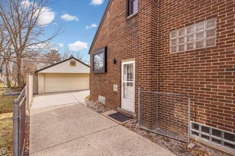 Tiny photo for 24440 Phlox Avenue, Eastpointe City, MI 48021 (MLS # 58050201448)