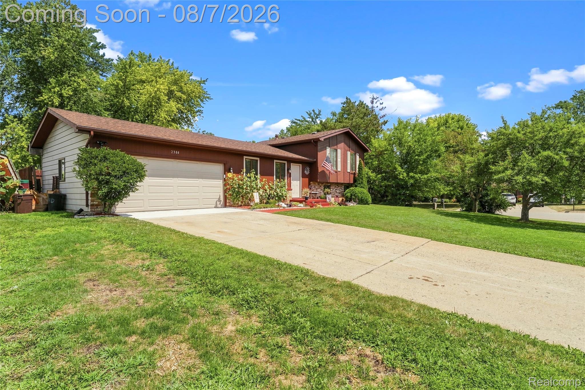 2384 Golden Shores Drive