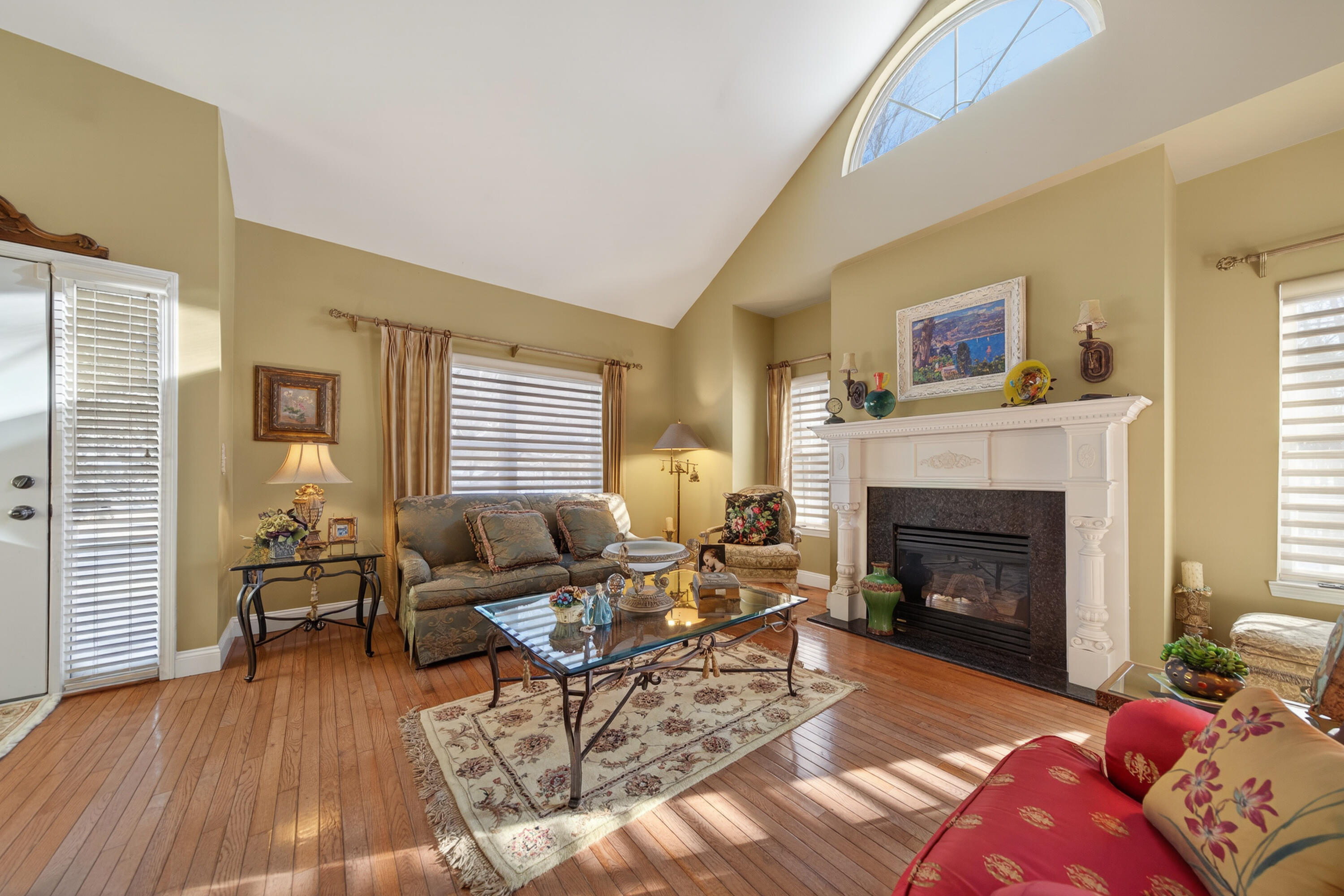 38347 Churchill Lane